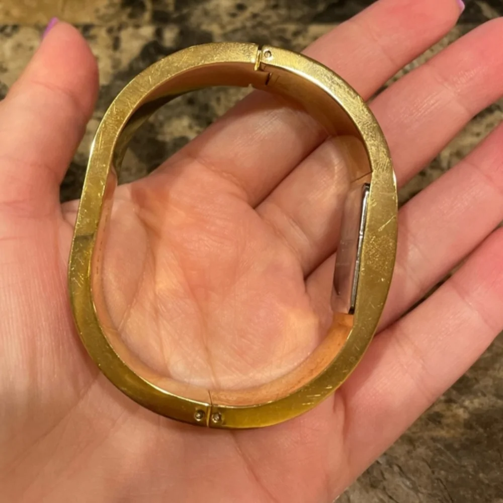 Kate Spade Carousel Red Enamel Women's Bangle Watch - Picture 4 of 8